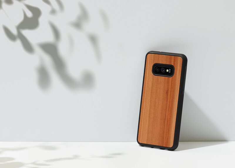 MAN&WOOD SmartPhone case Galaxy S10 Lite cappuccino black cena